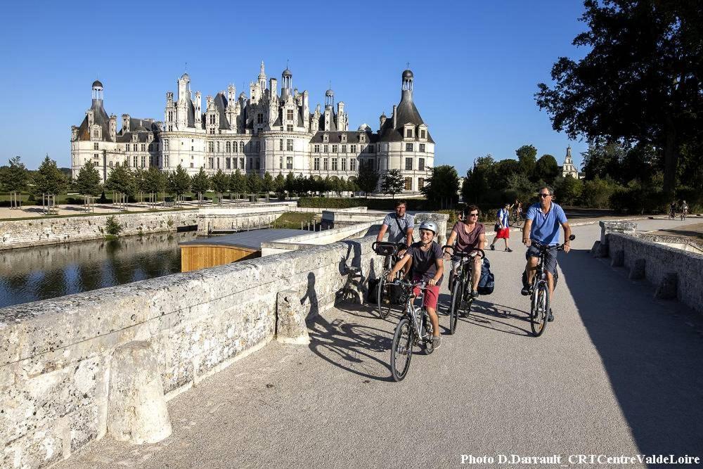 Gite De La Tour De Loire - 65 M2 Au Pied D'Une Tour De Gue Du 17Eme Siecle Mer エクステリア 写真